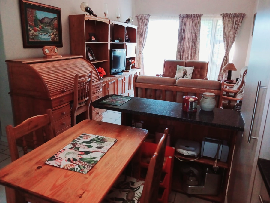 2 Bedroom Property for Sale in Waterval East North West